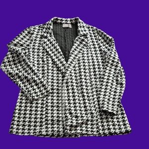 ASOS Stylish Black and White Houndstooth Women's Jacket Size 6